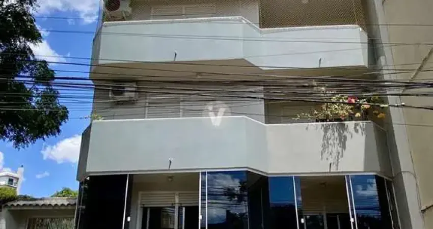 Apartamento térreo, 2 dormitórios, box coberto, próximo ao Parque Itaimbé!