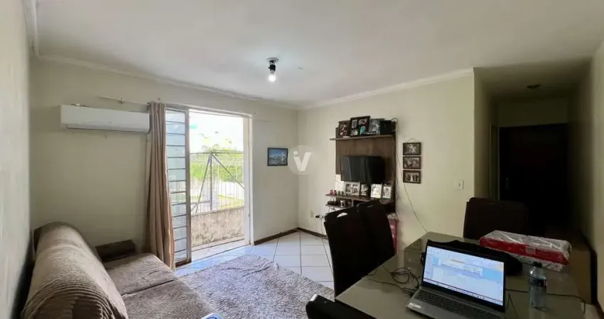 Apartamento de 2 dormitórios no bairro Fátima, a uma quadra da Borges