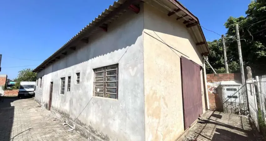Pavilhão comercial para locação no Bairro Parque Pinheiro.