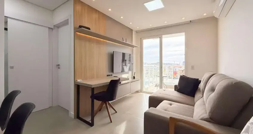 Apartamento 100% mobiliado 1 dormitório 1 garagem em Camobi