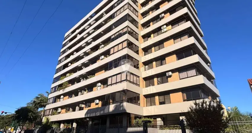 Apartamento Amplo a uma quadra da Av. Presidente Vargas!