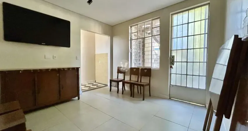 Apartamento um dormitório mobiliado no centro de Santa Maria