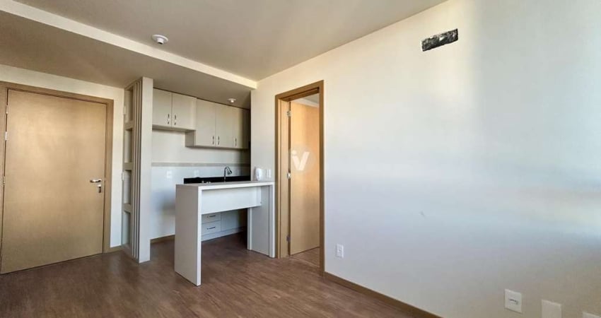 Apartamento 2 dormitórios semimobiliado no Cristo Rei