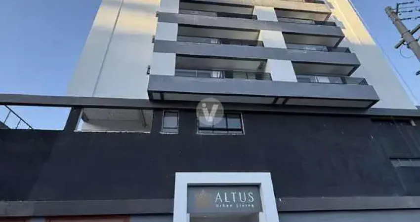 Apartamento de 3 dormitórios com suíte, localizado no bairro no Nsa. Sra de Lour