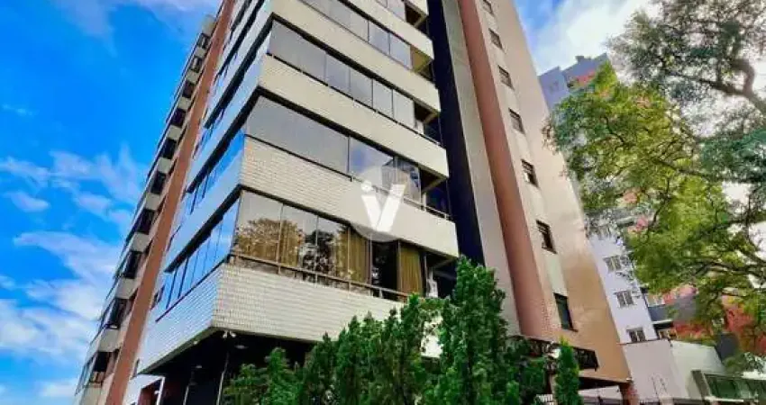 Amplo apartamento à venda de 3 dormitórios, localizado na avenida medianeira.