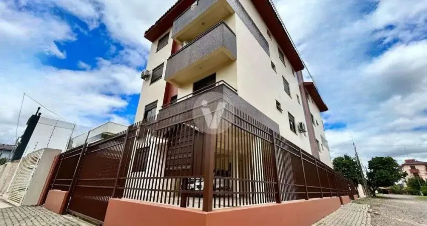 Apartamento 2 dormitórios para locação, sacada, localizado a 5 minutos da UFSM.