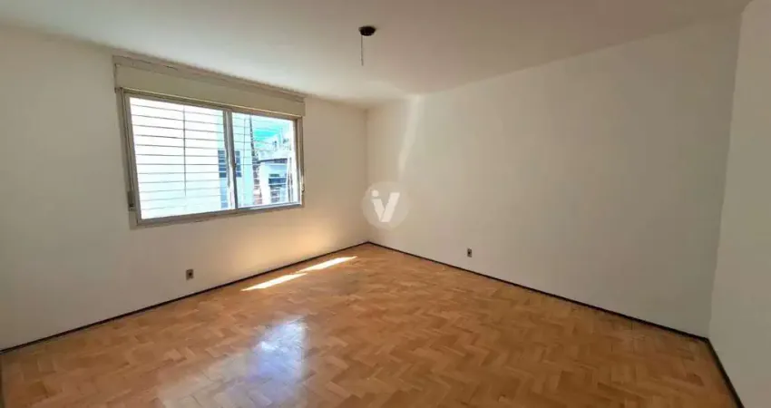 Apartamento amplo para locação, localizado na esquina da Av. Presidente Vargas!