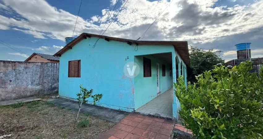 Casa à venda, 4 dormitórios, localizada na Cohab Fernando Ferrari, bairro Camobi