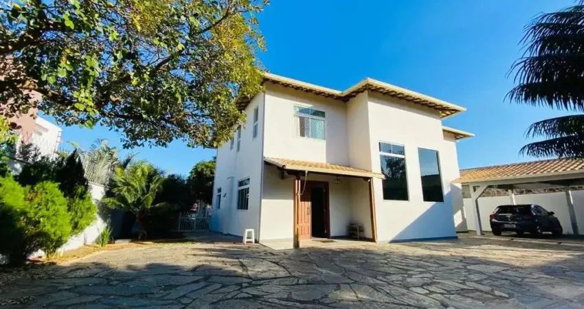 Casa com 4 dormitórios à venda, 378 m² por R$ 1.350.000,00 - Lagoa Mansões - Lagoa Santa/MG