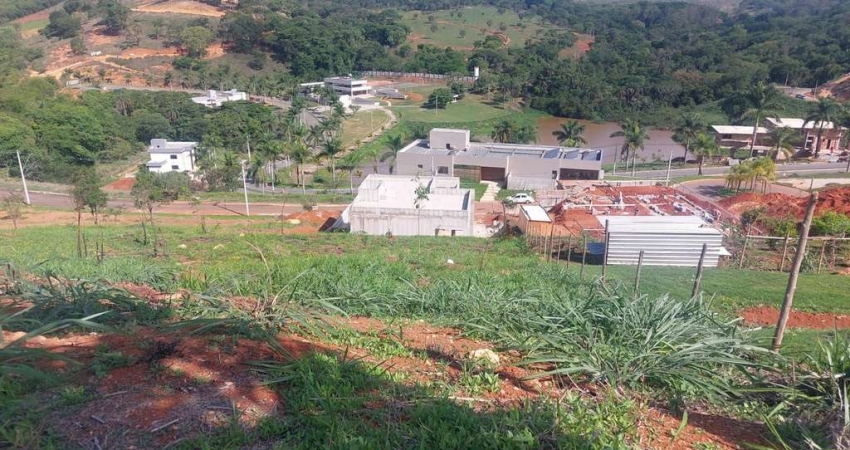 Terreno à venda no Condomínio Eco Village Residence Park, Lagoa Santa 