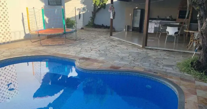 Casa com 4 quartos à venda no Jardim Ipê, Lagoa Santa 
