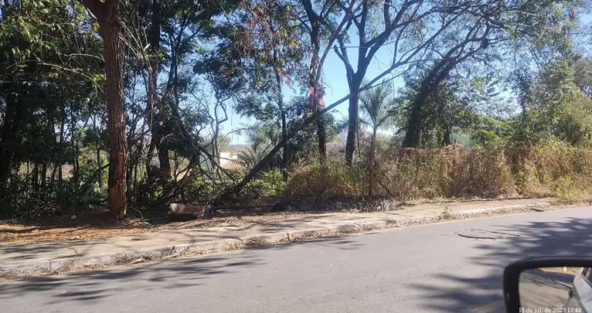 Oportunidade de lote comercial proximo ao Recanto da Lagoa