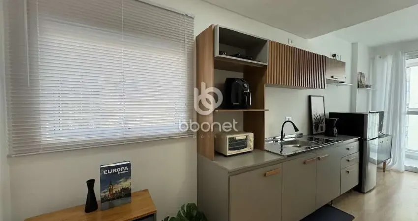 Apartamento com 1 quarto para alugar na Rua Lourenço Pinto, Centro, Curitiba