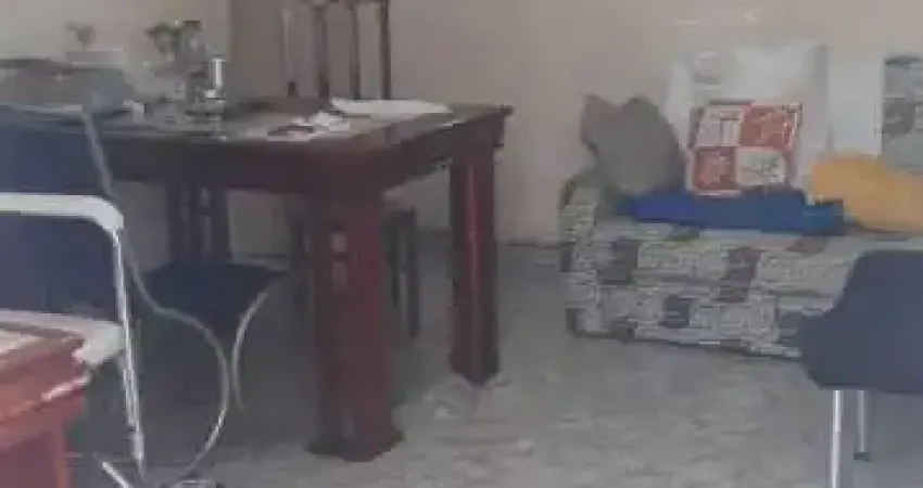 Casa com 1 quarto à venda na Rua Licínio Barcelos, Irajá, Rio de Janeiro