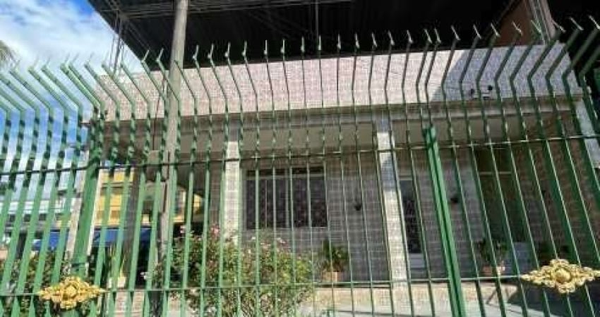 Casa com 2 quartos para alugar na Rua Barão de Melgaço, Cordovil, Rio de Janeiro