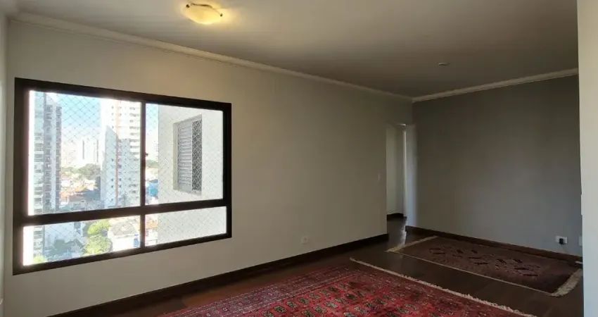 Vendo Apto na Vila Mariana Próximo ao Metrô Sta. Cruz com Suíte