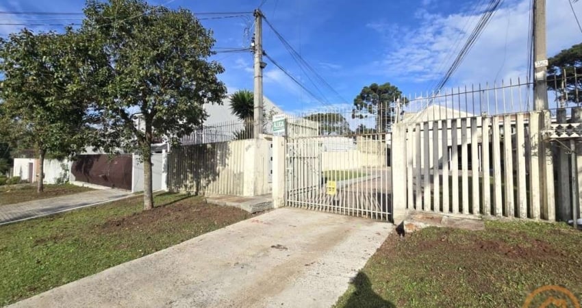 Sobrado com 2 quartos  para alugar, 90.00 m2 por R$1990.00  - Boqueirao - Curitiba/PR