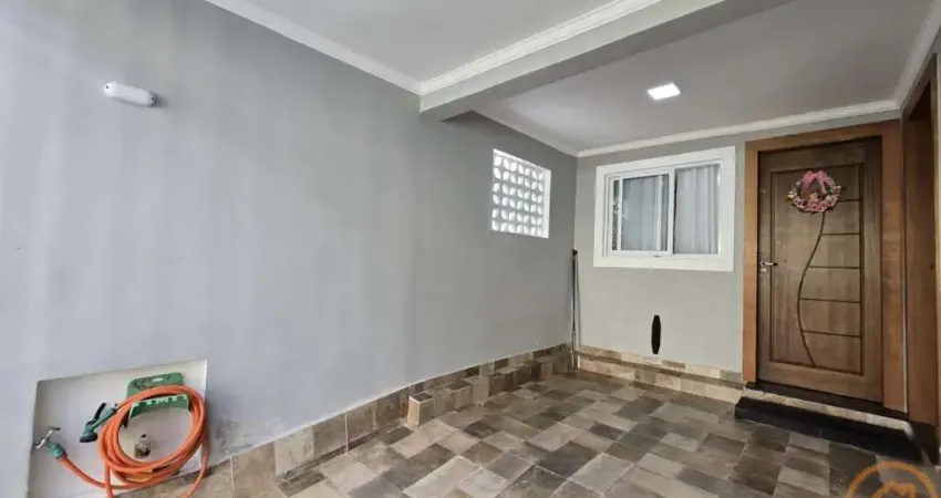 Sobrado com 4 quartos  à venda, 171.99 m2 por R$749000.00  - Boqueirao - Curitiba/PR