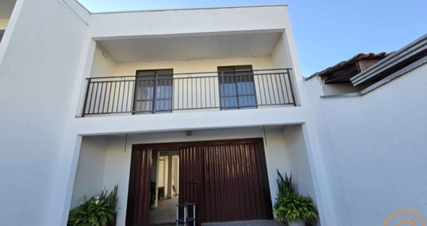 Apartamento com 1 quarto  para alugar, 40.00 m2 por R$1500.00  - Xaxim - Curitiba/PR