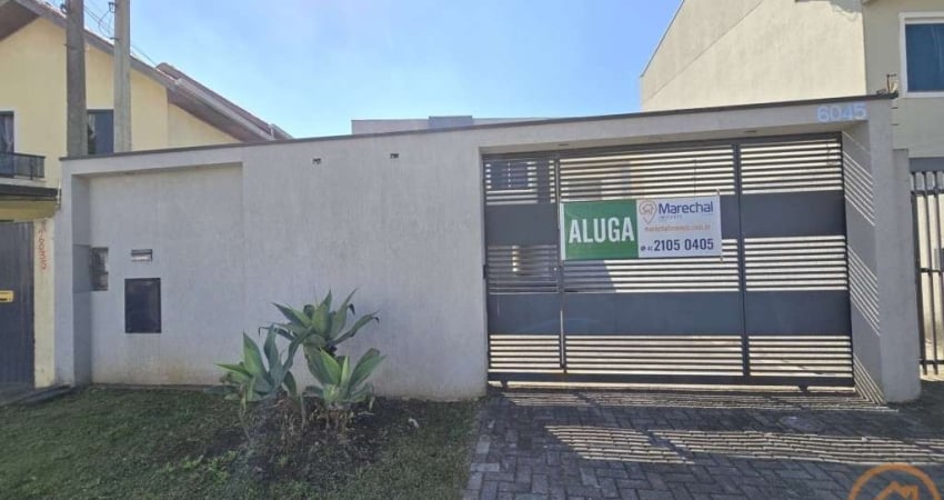Sobrado com 4 quartos  para alugar, 220.00 m2 por R$3990.00  - Alto Boqueirao - Curitiba/PR