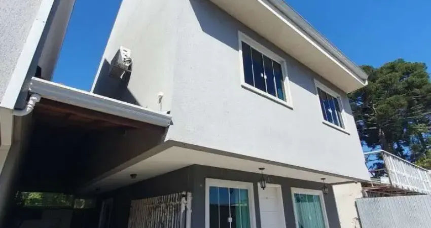 Sobrado com 3 quartos à venda, 97.46 m2 por R$710000.00 - Boqueirao - Curitiba/PR