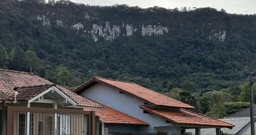 Terreno à venda na Rua  Carmelina Rissi Mazzurana, 172, Belvedere, Gramado