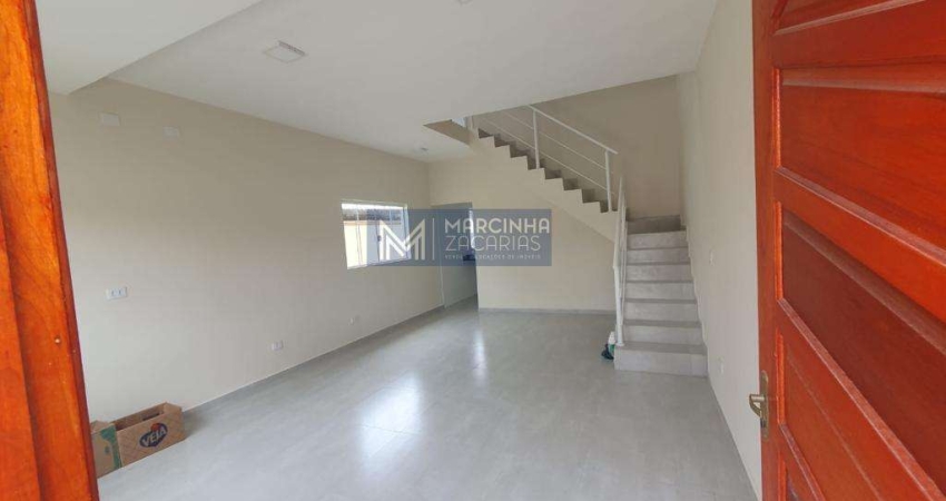 Sobrado com 2 quartos, 136m², à venda em Caraguatatuba, Balneário dos Golfinhos