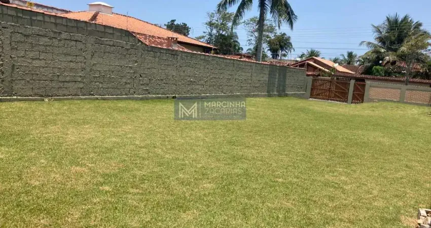 Terreno excelente a venda a 01 quadra da Praia no Jardim Britânia, Caraguatatuba/SP