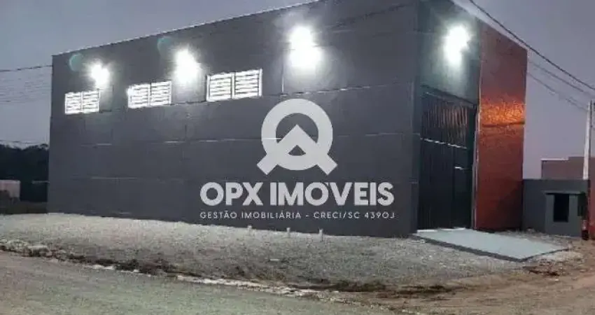 Barracão / Galpão / Depósito à venda na Rua Figueiras, 1528, Itacolomi, Balneário Piçarras