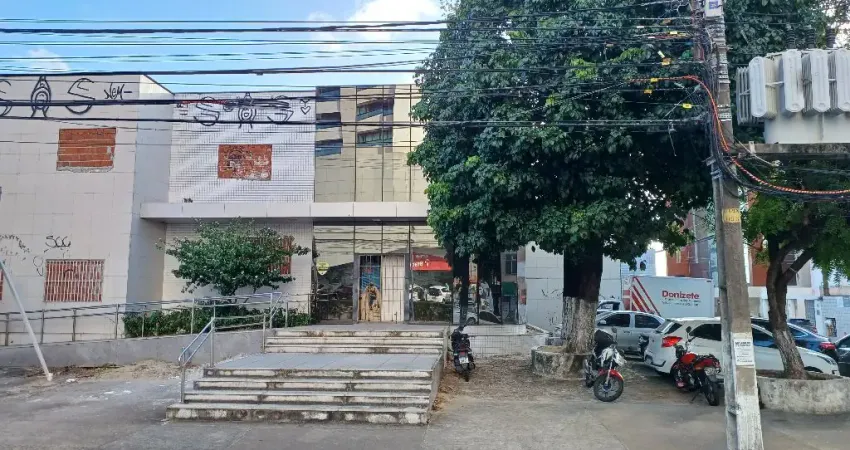 Prédio com 27 salas à venda na Avenida Treze de Maio, 1135, Fátima, Fortaleza