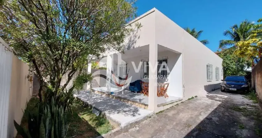 Imperdível casa à venda na praia do morro, guarapari-es, com 3 quartos, 1 suíte, 3 salas, 2 banheiros, 4 vagas e 432m²!