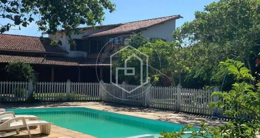 Casa com 7 quartos à venda na Rua Professora Noemia Guimarães, 1, Porto da Aldeia, São Pedro da Aldeia