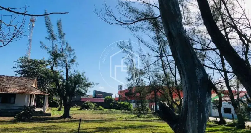Terreno à venda na Avenida Beira Rio, 100, Unamar, Cabo Frio