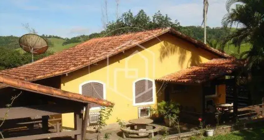 Chácara / sítio com 3 quartos à venda na Estrada da Flexeira, 600, Flexeira, São Pedro da Aldeia