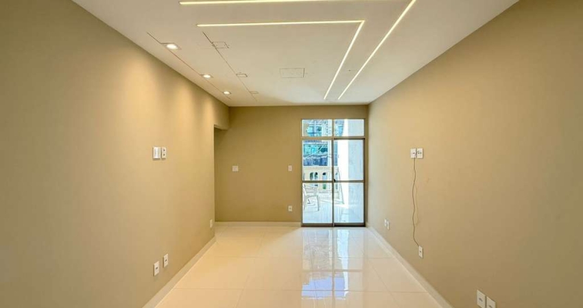Apartamento para Venda em Cabo Frio, Algodoal, 4 dormitórios, 1 suíte, 3 banheiros, 2 vagas