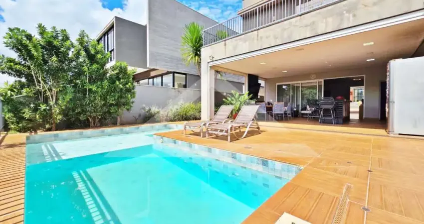 Sobrado à venda no Condomínio Alphaville III, próximo ao Ribeirão Shopping - Ribeirão Preto/SP.