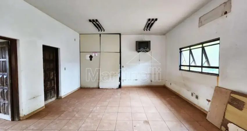 Galpão comercial para venda e locação no Bairro Distrito Industrial, próximo a parte industrial - São Simão/SP.