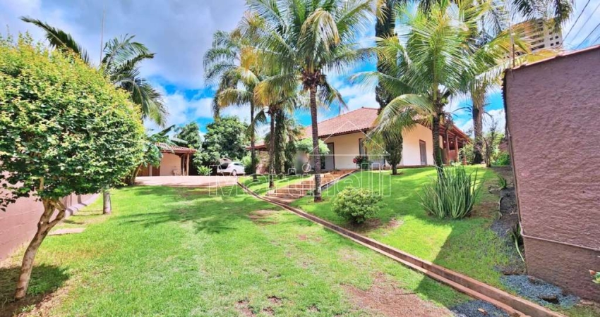 Casa térrea de 318m² de área construida à venda, próximo à Rodovia Luiz Pizetta - Bairro Bonfim Paulista, Ribeirão Preto/SP.