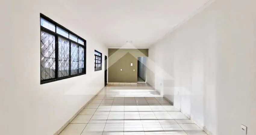 Casa térrea para venda e locação no Bairro Vila Elisa, próximo a Avenida Brasil - Ribeirão Preto/SP.