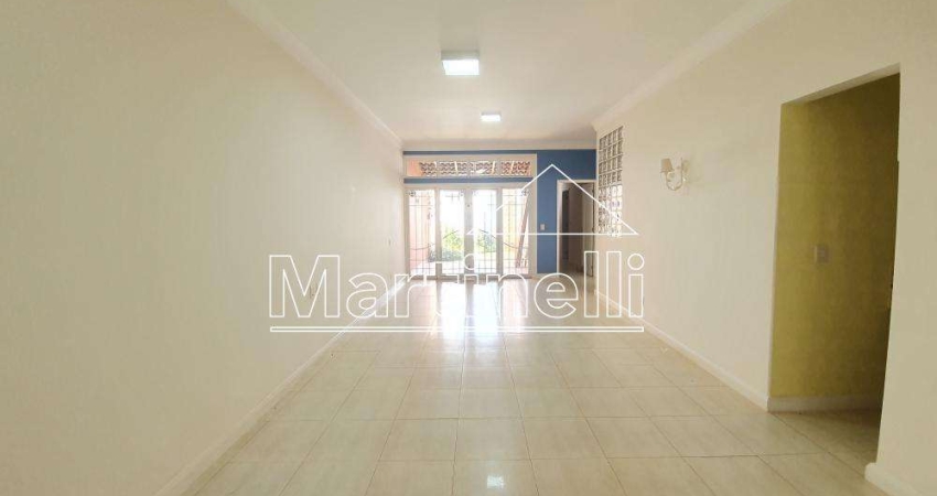 Casa térrea à venda no Bairro Alto da Boa Vista, próximo à Avenida Independência - Ribeirão Preto/SP.