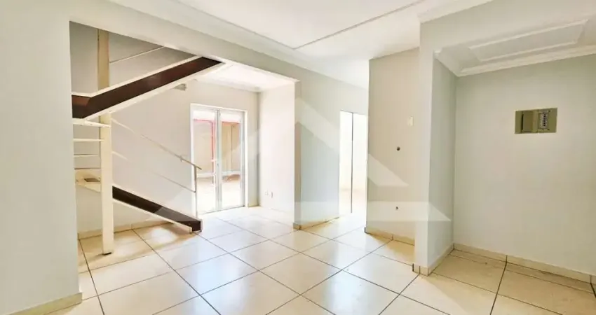 Sobrado à venda no condomínio campos do jordão, próximo a avenida henri nestlé - ribeirão preto/sp.