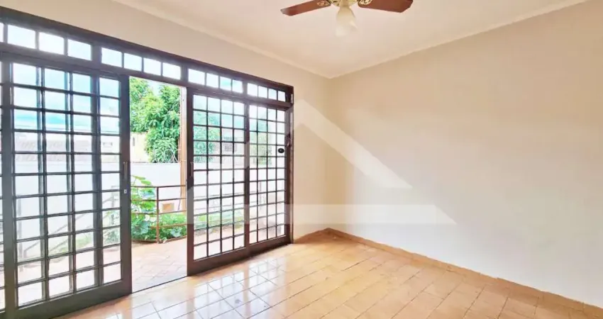 Casa térrea para locação no bairro jardim paulistano, próximo a avenida treze de maio - ribeirão preto/sp.