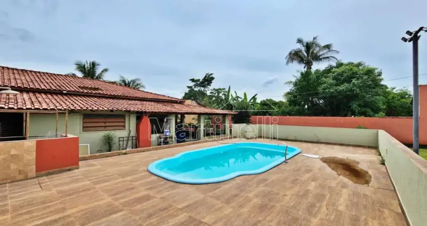 Chácara à venda no Condomínio Veredas do Rio Pardo, próximo ao Recanto dos Pássaros - Serra Azul/SP.