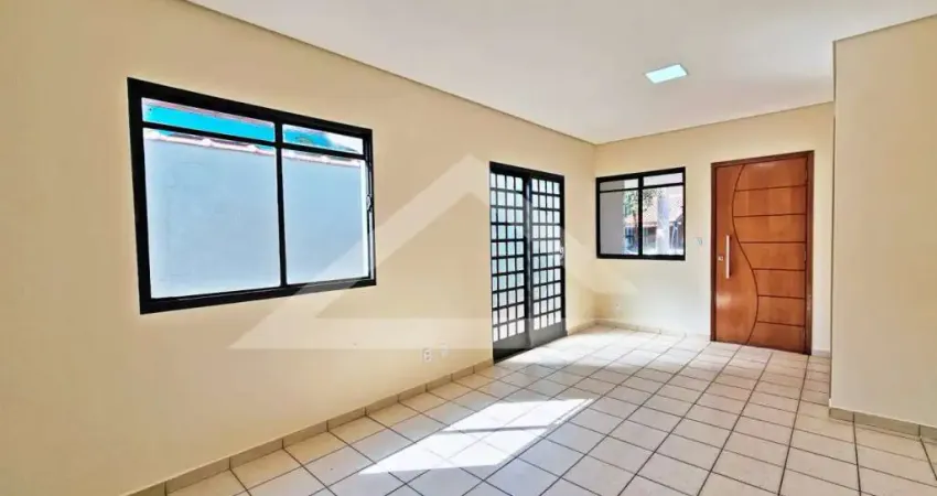 Casa térrea à venda no Condomínio Jatoba, próximo ao Novo Shopping - Ribeirão Preto/SP.