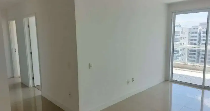 Cobertura para venda possui 247 metros quadrados com 4 quartos