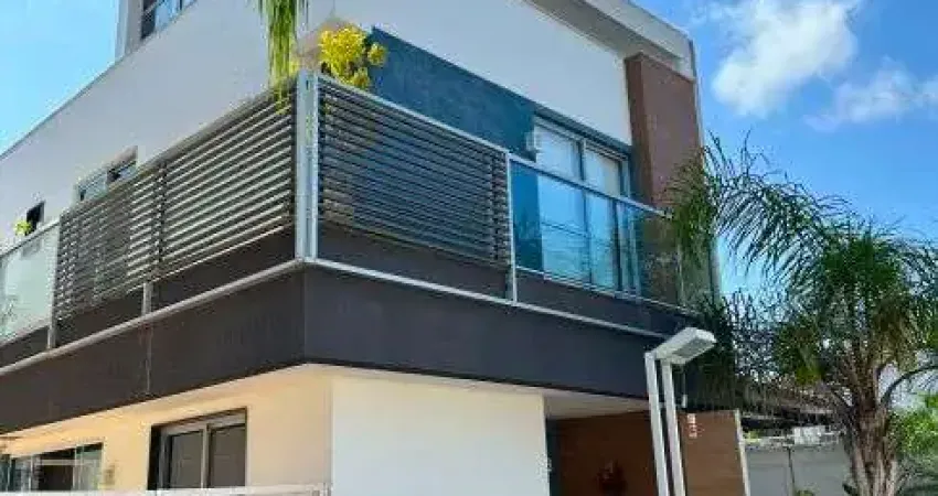 Casa de condomínio no recreio dos bandeirantes com 436 m² sendo 3 suítes