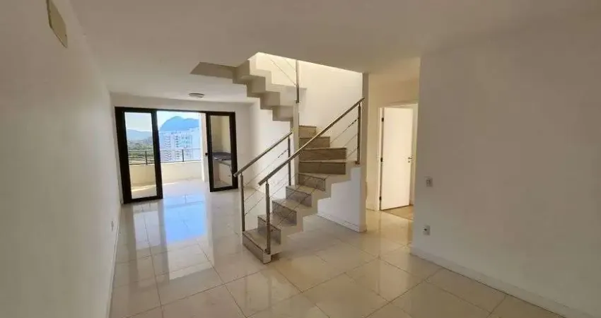 Cobertura para venda possui 280 metros quadrados com 3 quartos