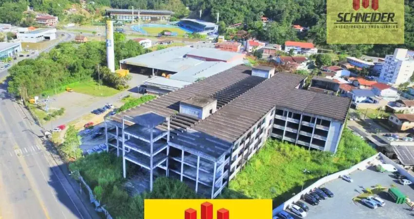 Barracão / Galpão / Depósito à venda na Rua Antônio Treis, 1100, Vorstadt, Blumenau