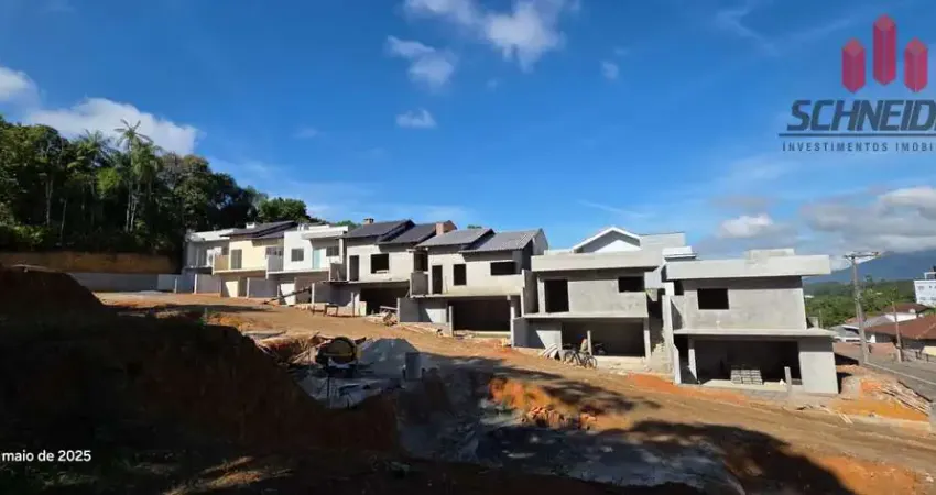 Casa com 3 dormitórios à venda no bairro quintino em timbó/sc