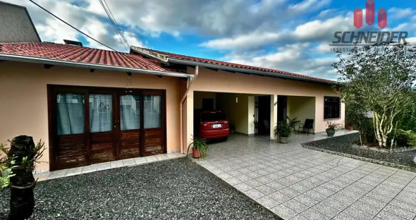 Casa com 2 dormitórios à venda no bairro Capitais em Timbó/SC